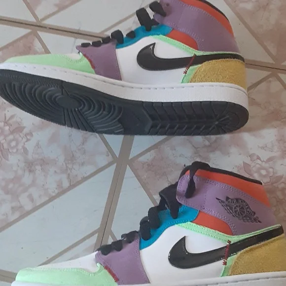 AIR JORDANS SHOES